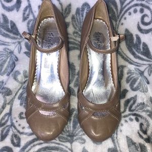 Styluxe heels size 6